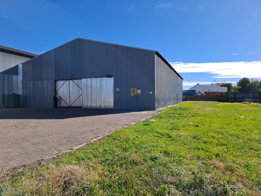 To Let Commercial Property for Rent in Oos Einde Free State